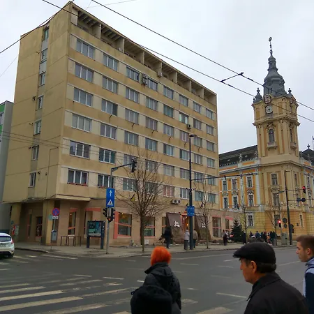 公寓 Center